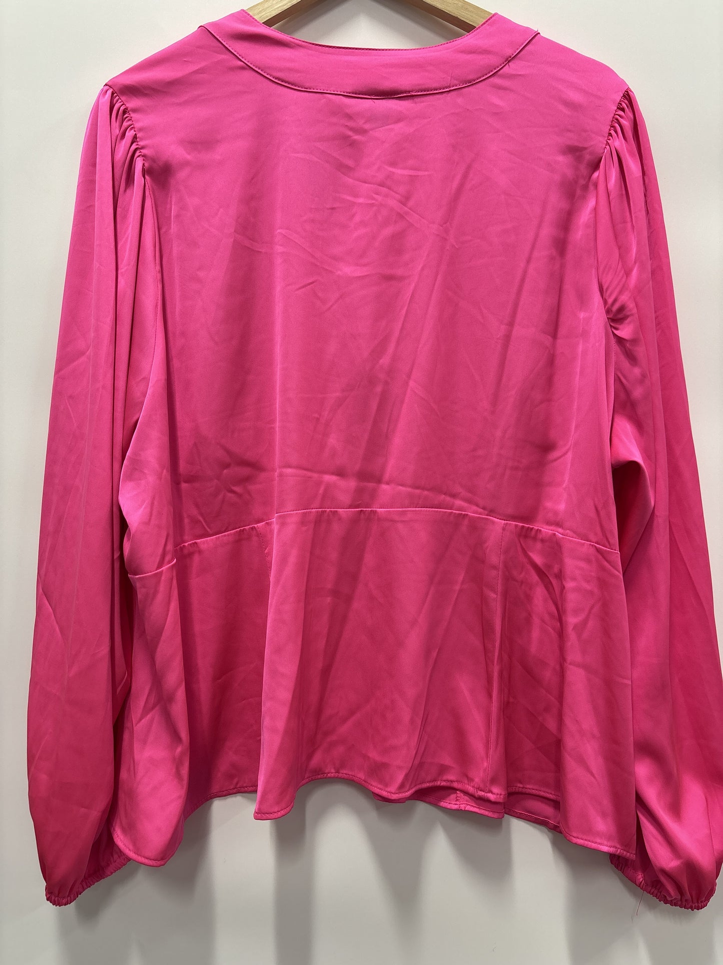 Top Long Sleeve By Torrid Size: 3x