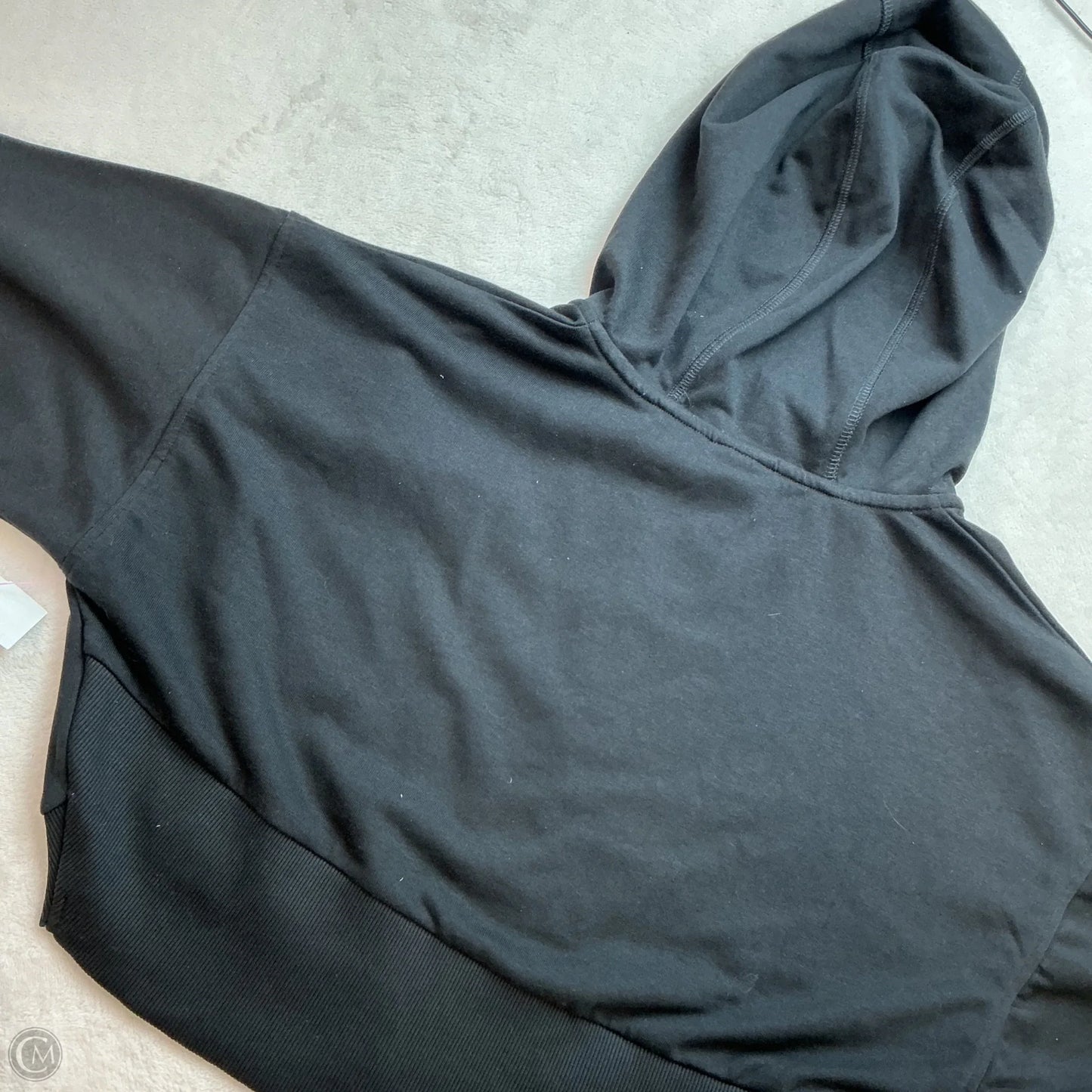Athletic Sweatshirt Hoodie By Gym Shark In Black, Size: M