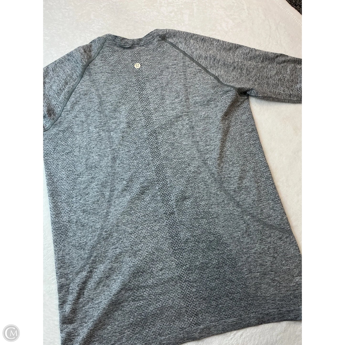 Athletic Top Long Sleeve Crewneck By Lululemon In Grey, Size: 12