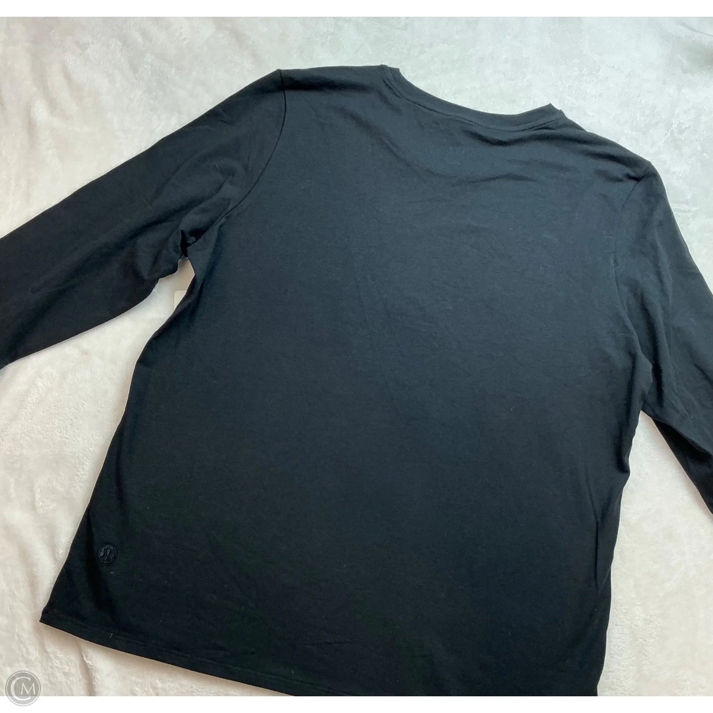 Top Long Sleeve By Lululemon In Black, Size: M