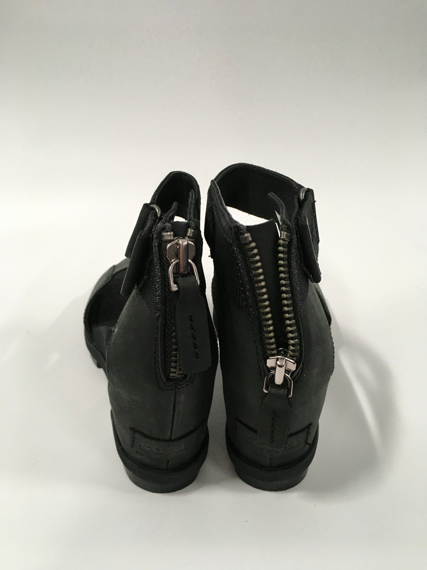 Black Sandals Heels Wedge Sorel, Size 8.5