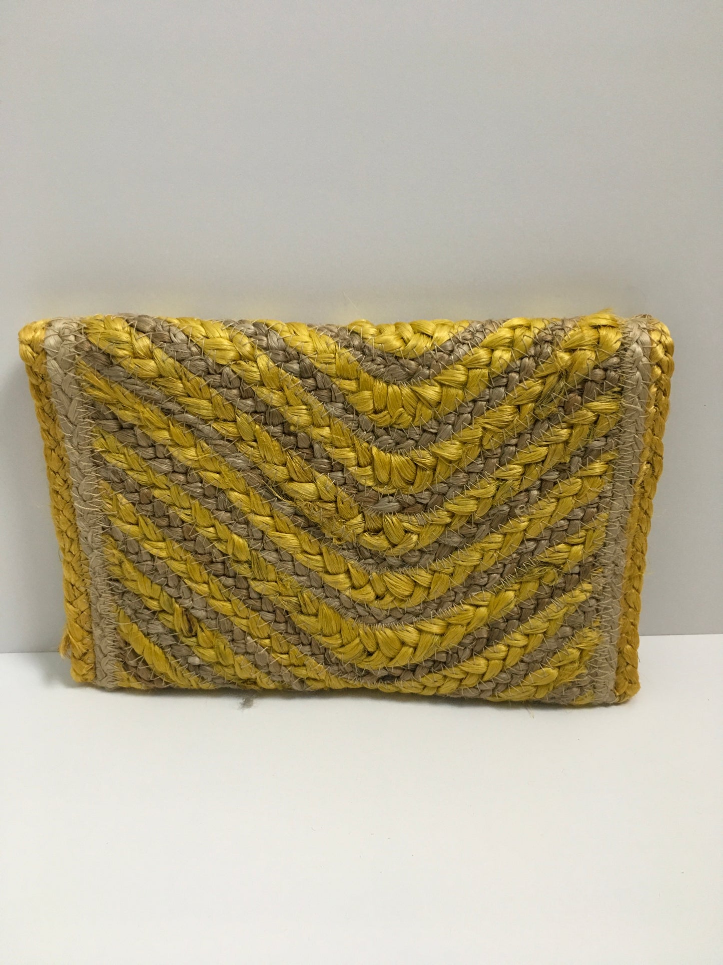 Clutch By Express, Size: Medium