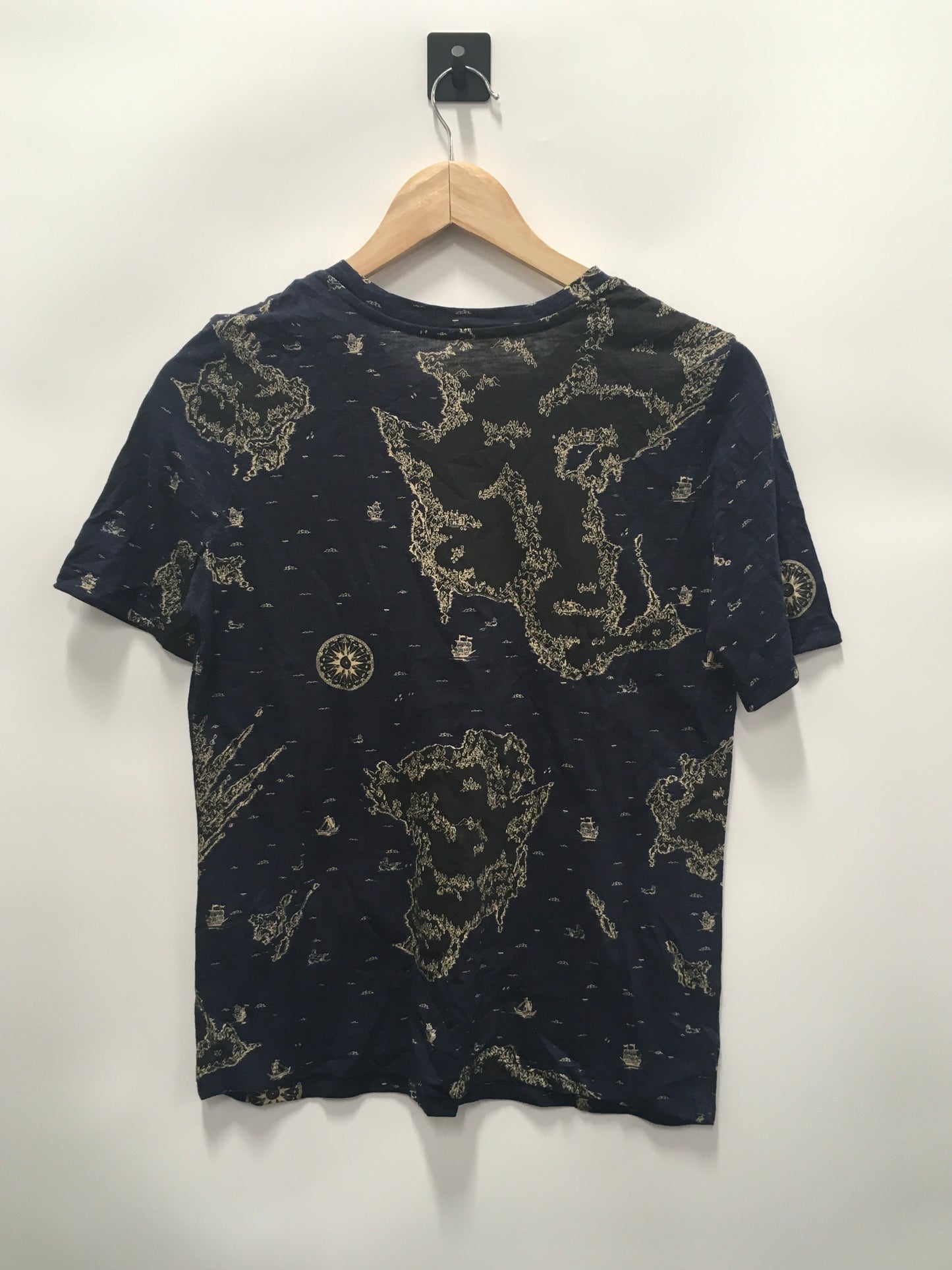 Top Short Sleeve Basic By Banana Republic In Navy, Size: S