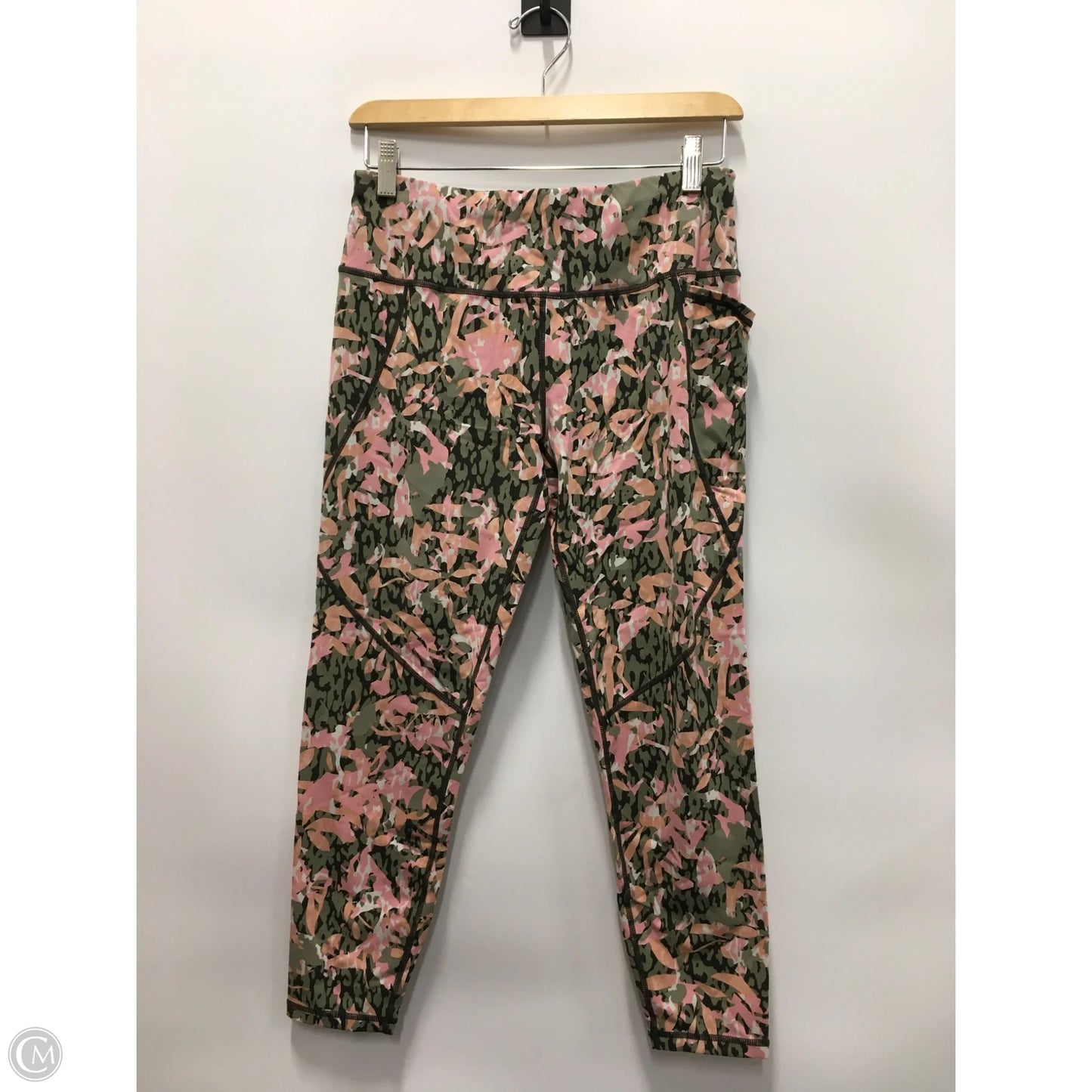 Athletic Leggings Capris By Sweaty Betty In Floral Print, Size: M