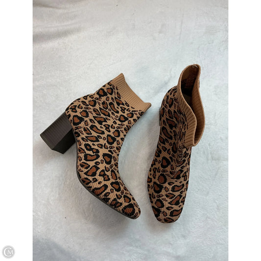 Boots Ankle Heels By Clothes Mentor In Animal Print, Size: 8