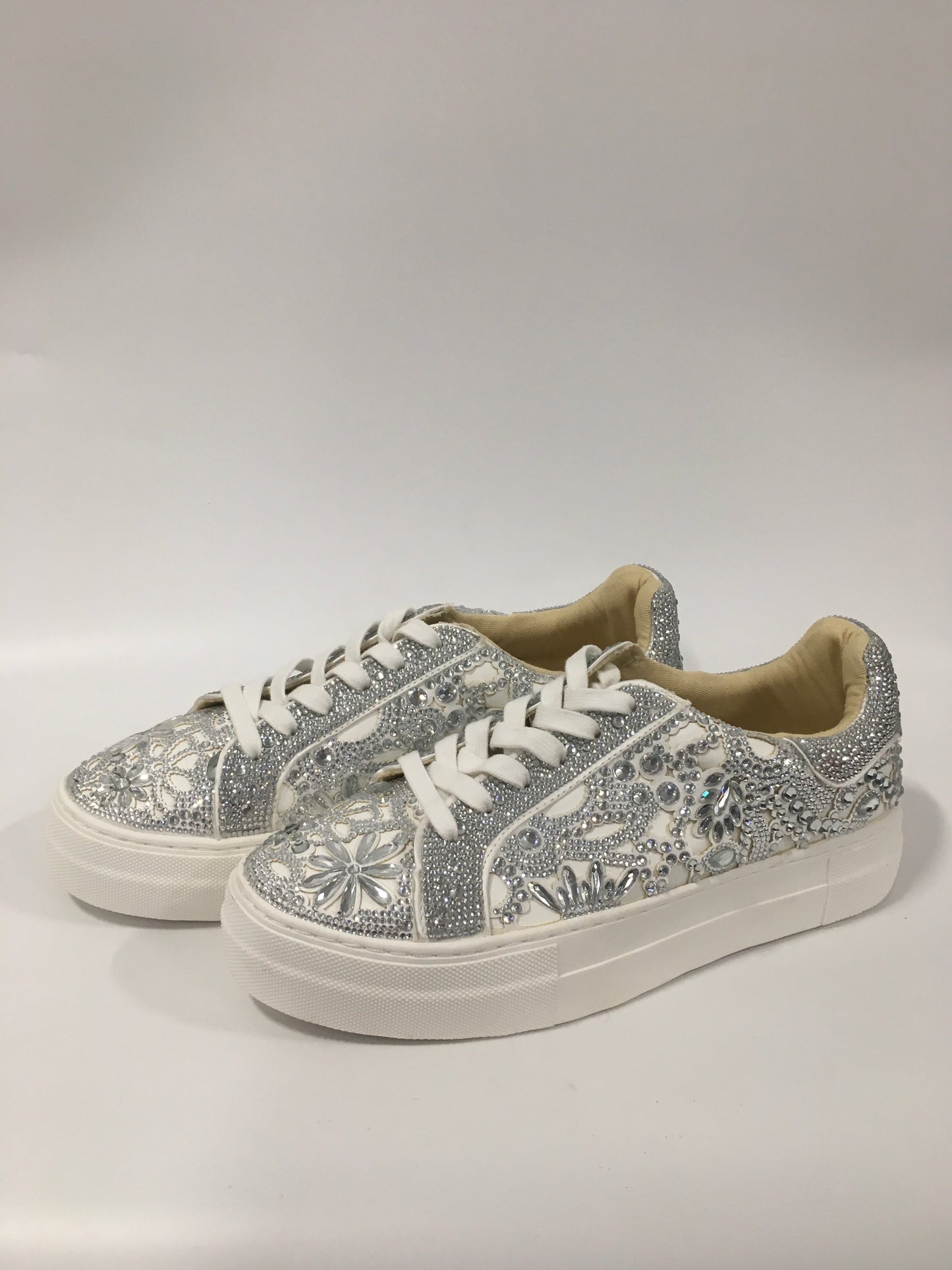 Shoes Sneakers By Betsey Johnson In Silver, Size: 8.5