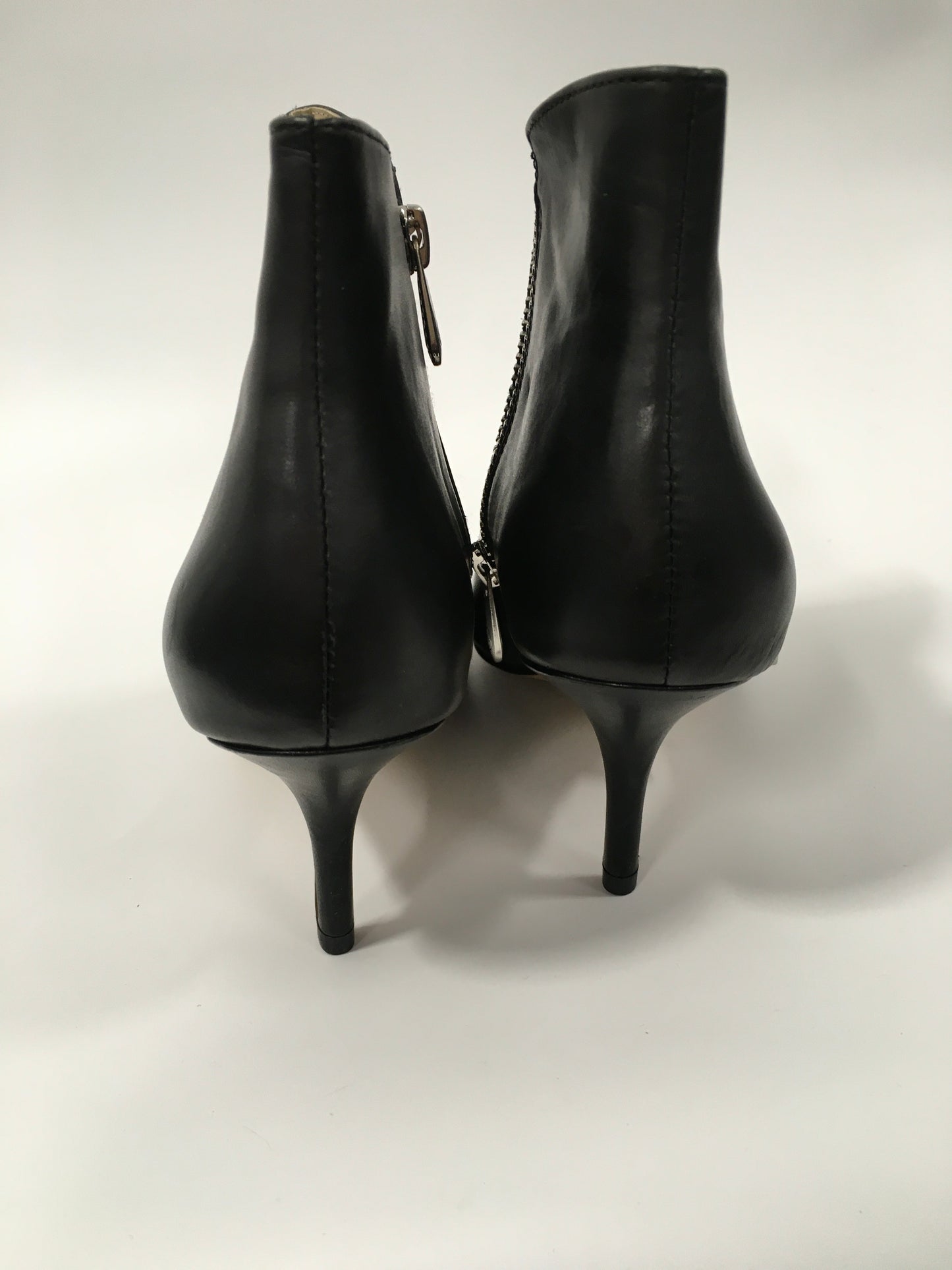 Black Boots Ankle Heels Adrienne Vittadini, Size 8.5