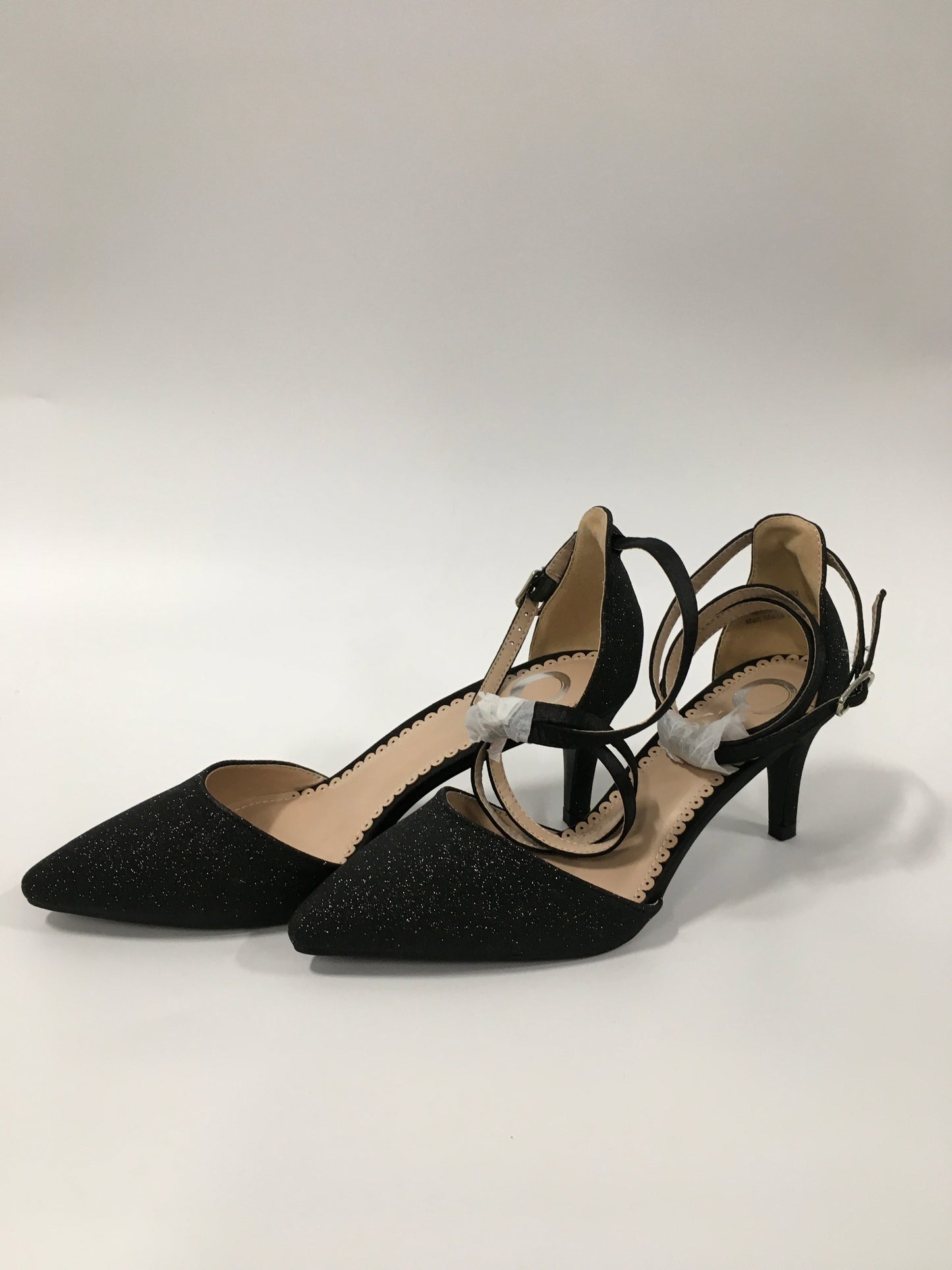 Black Shoes Heels Stiletto Clothes Mentor, Size 6.5