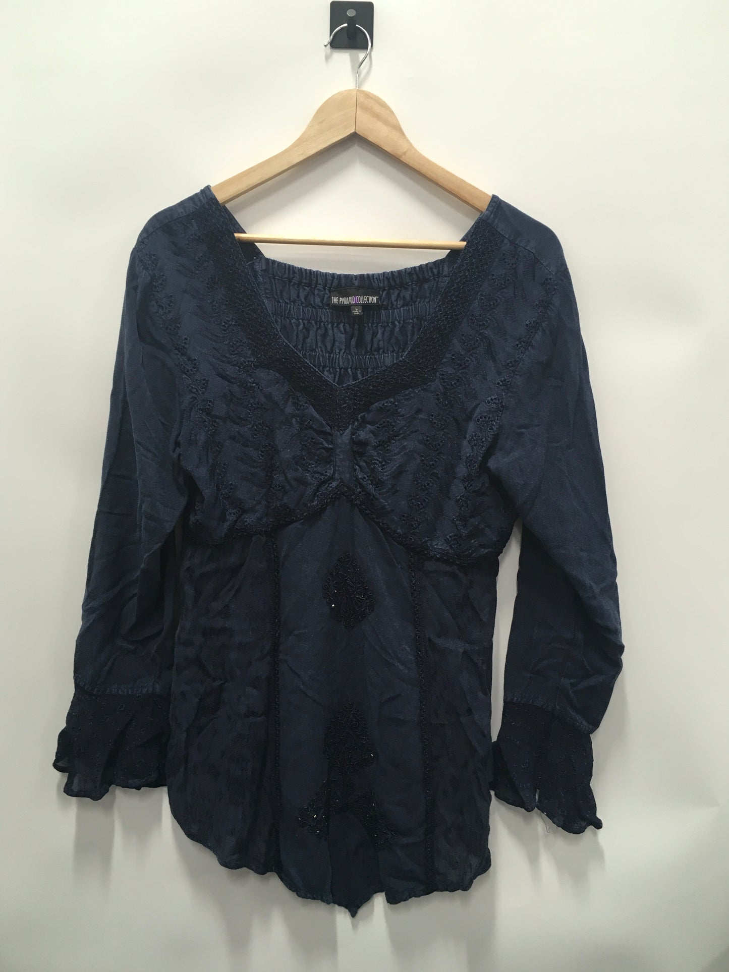 Top Long Sleeve By The Pyramid Collection In Navy, Size: L