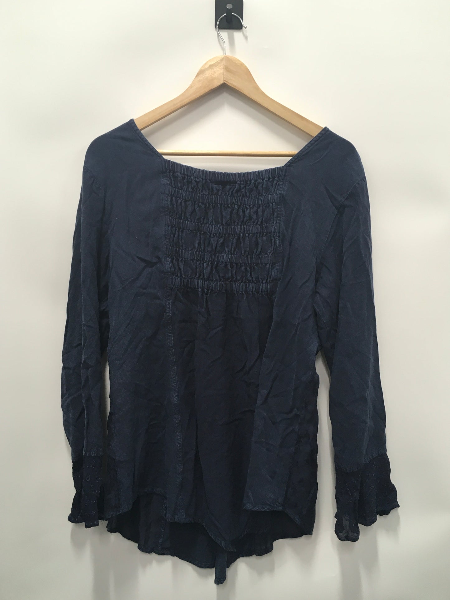 Top Long Sleeve By The Pyramid Collection In Navy, Size: L