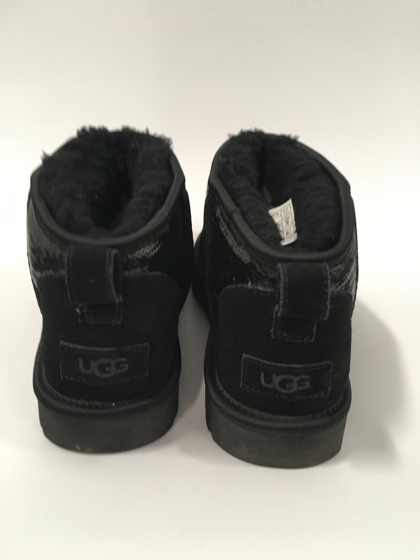 Boots Ankle Flats By Ugg In Black, Size: 9