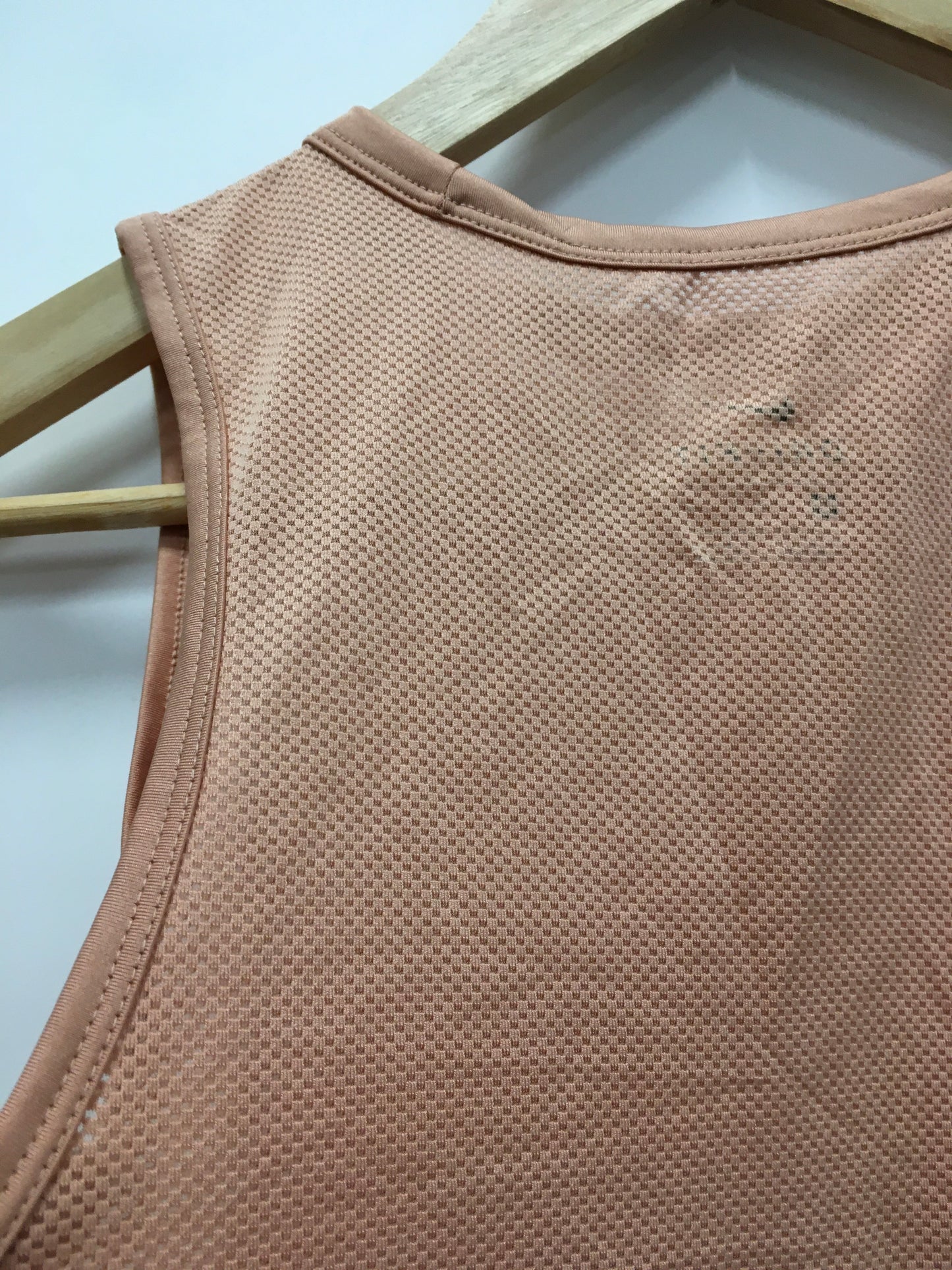 Athletic Tank Top By Nike In Peach, Size: M