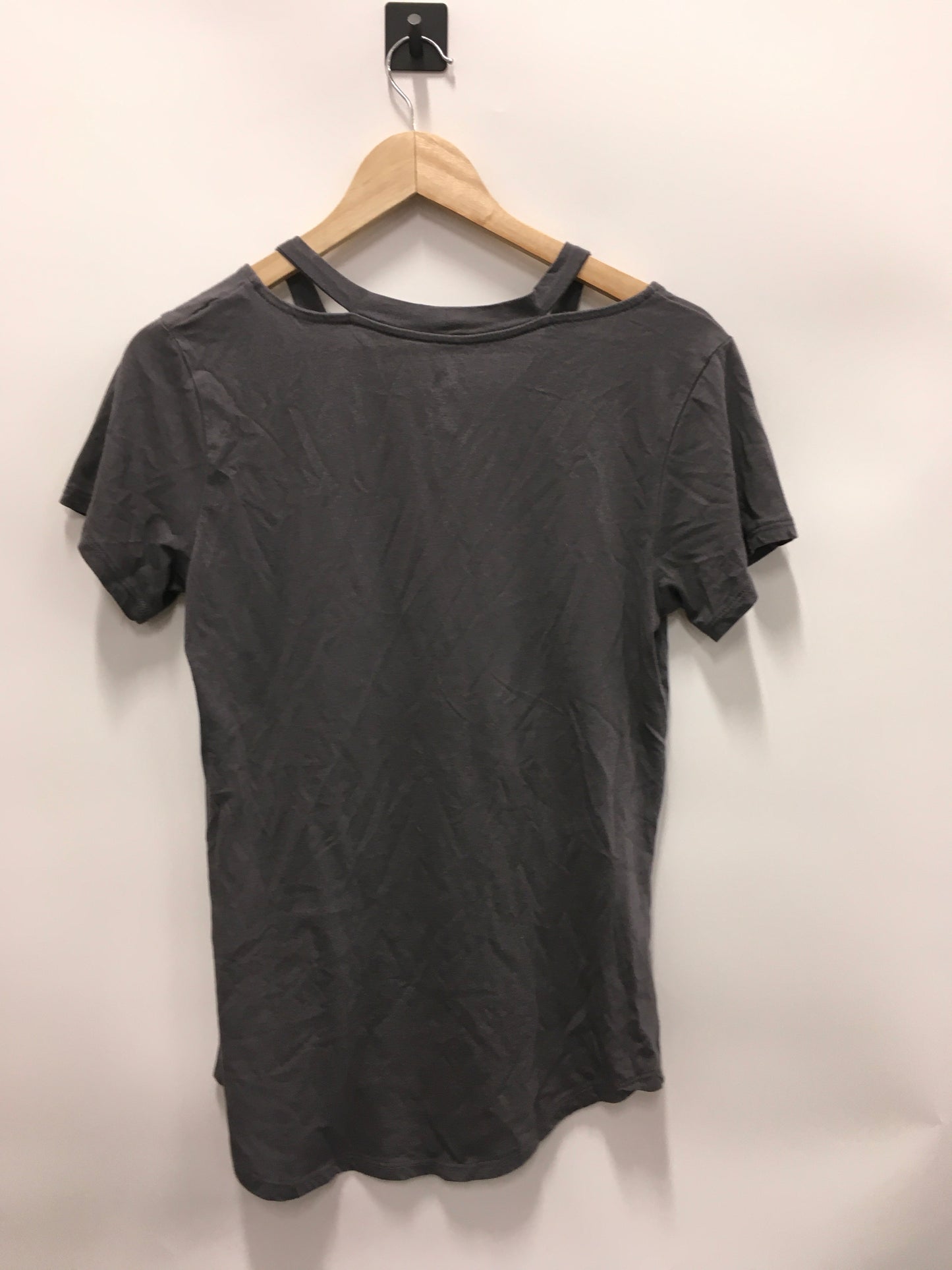 Top Short Sleeve Basic By Disney Store In Grey, Size: M