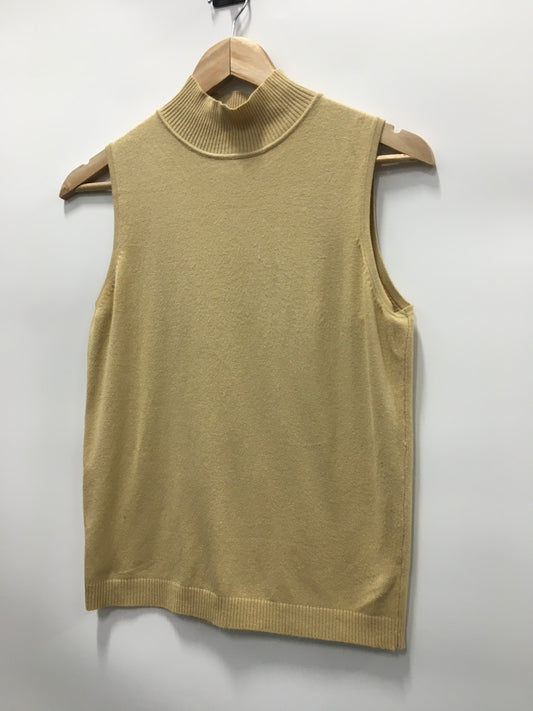 Top Sleeveless Basic By Clothes Mentor In Tan, Size: L