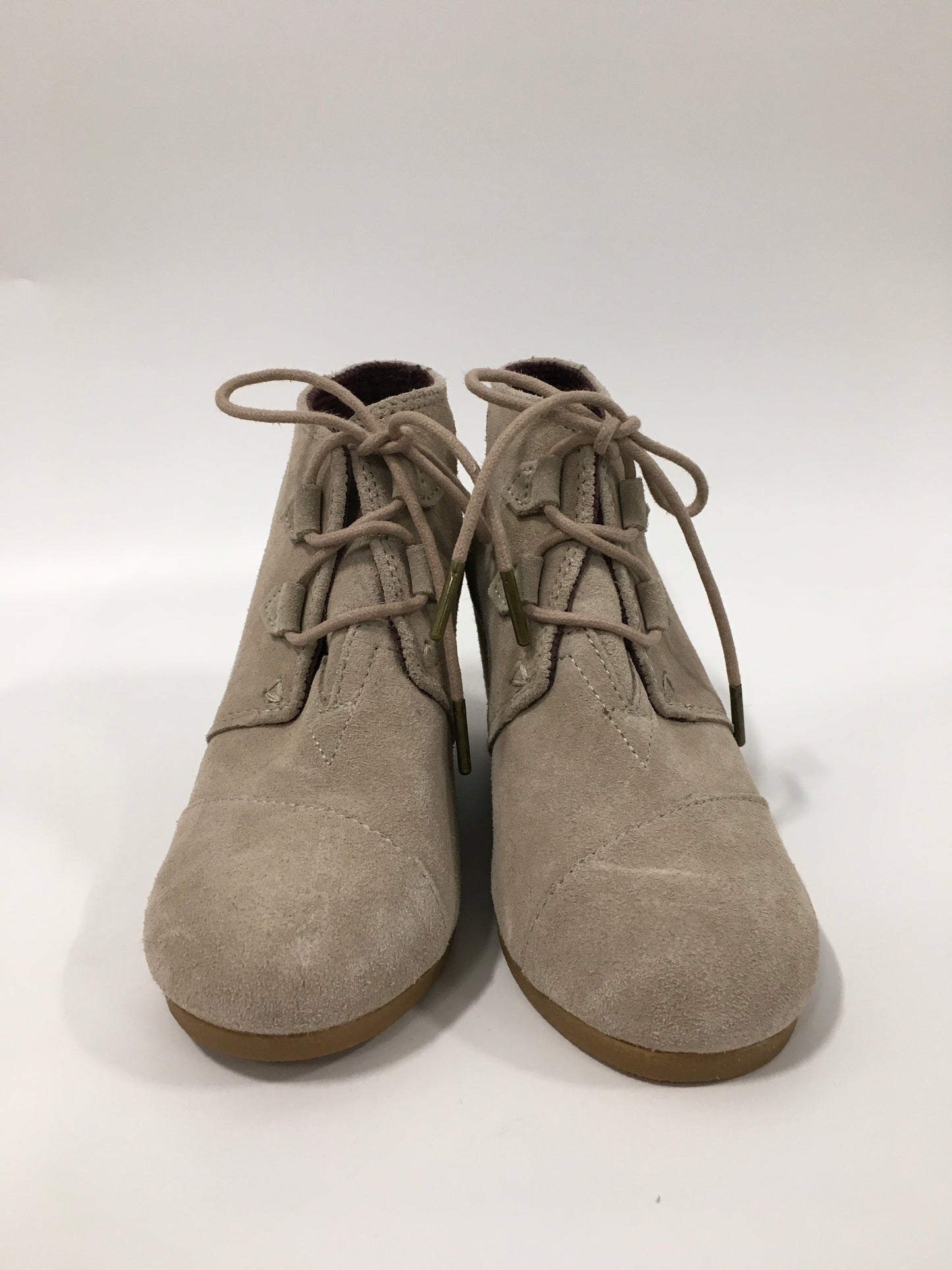 Shoes Heels Wedge By Toms In Tan, Size: 7.5