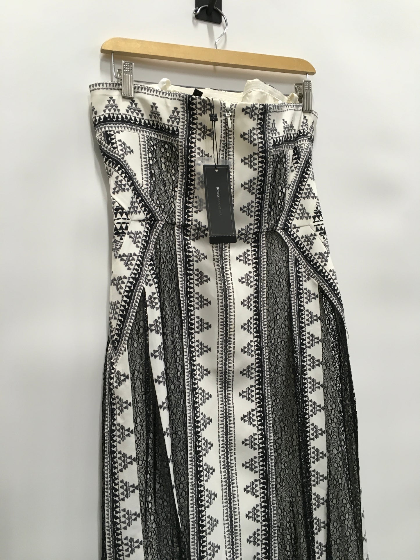 Dress Party Long By Bcbgmaxazria In Black & White, Size: 10