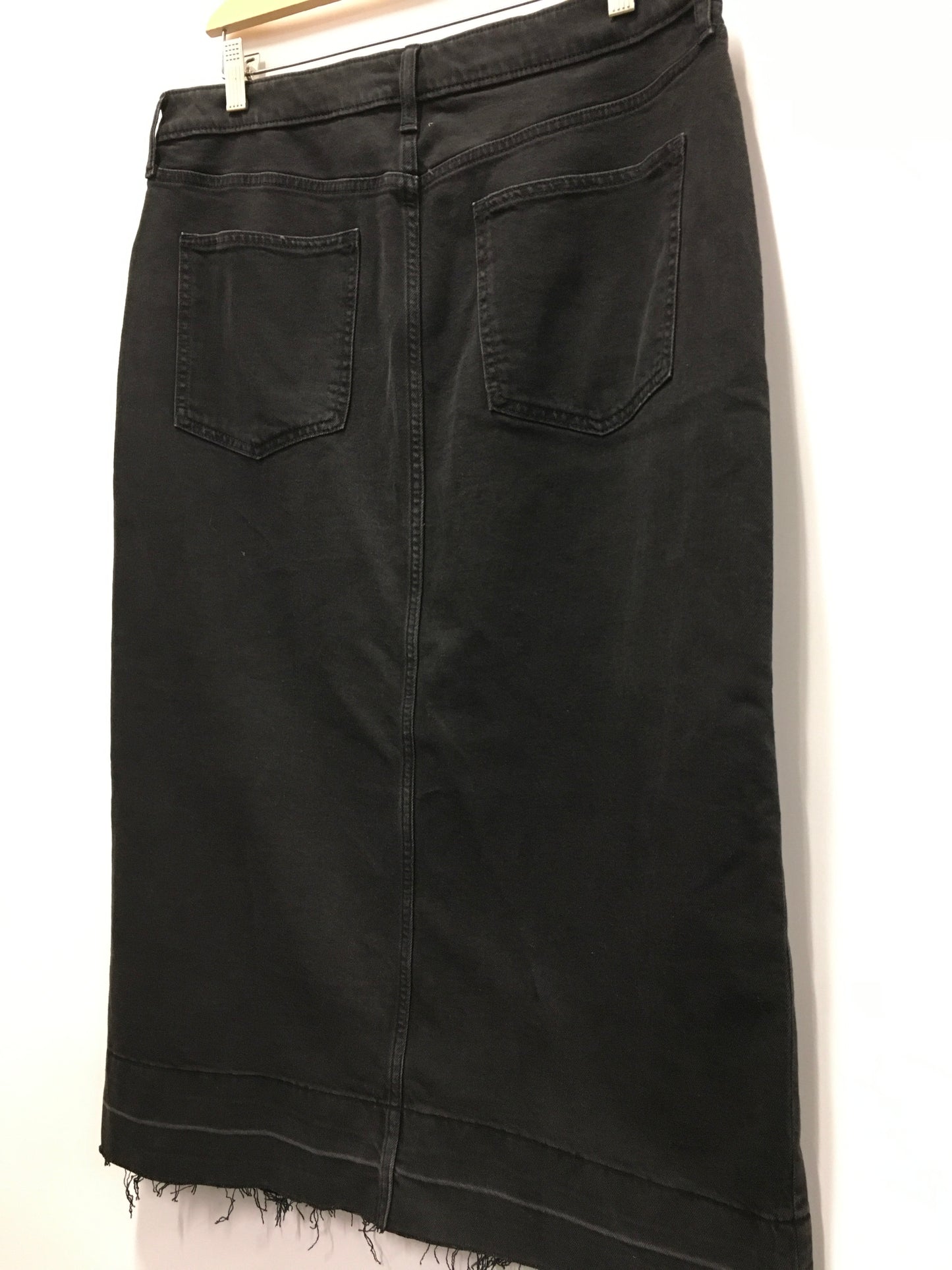 Skirt Maxi By Gap In Black Denim, Size: 12