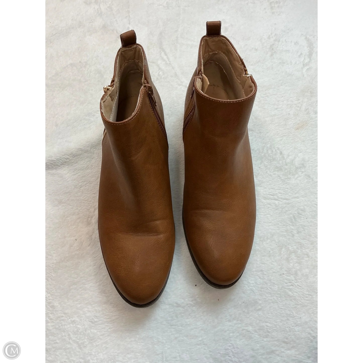 Boots Ankle Flats By Clothes Mentor In Tan, Size: 8.5