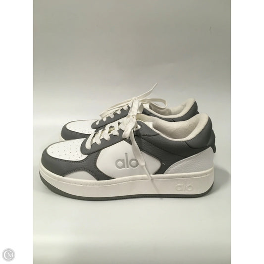 Shoes Sneakers By Alo In Grey & White, Size: 7.5