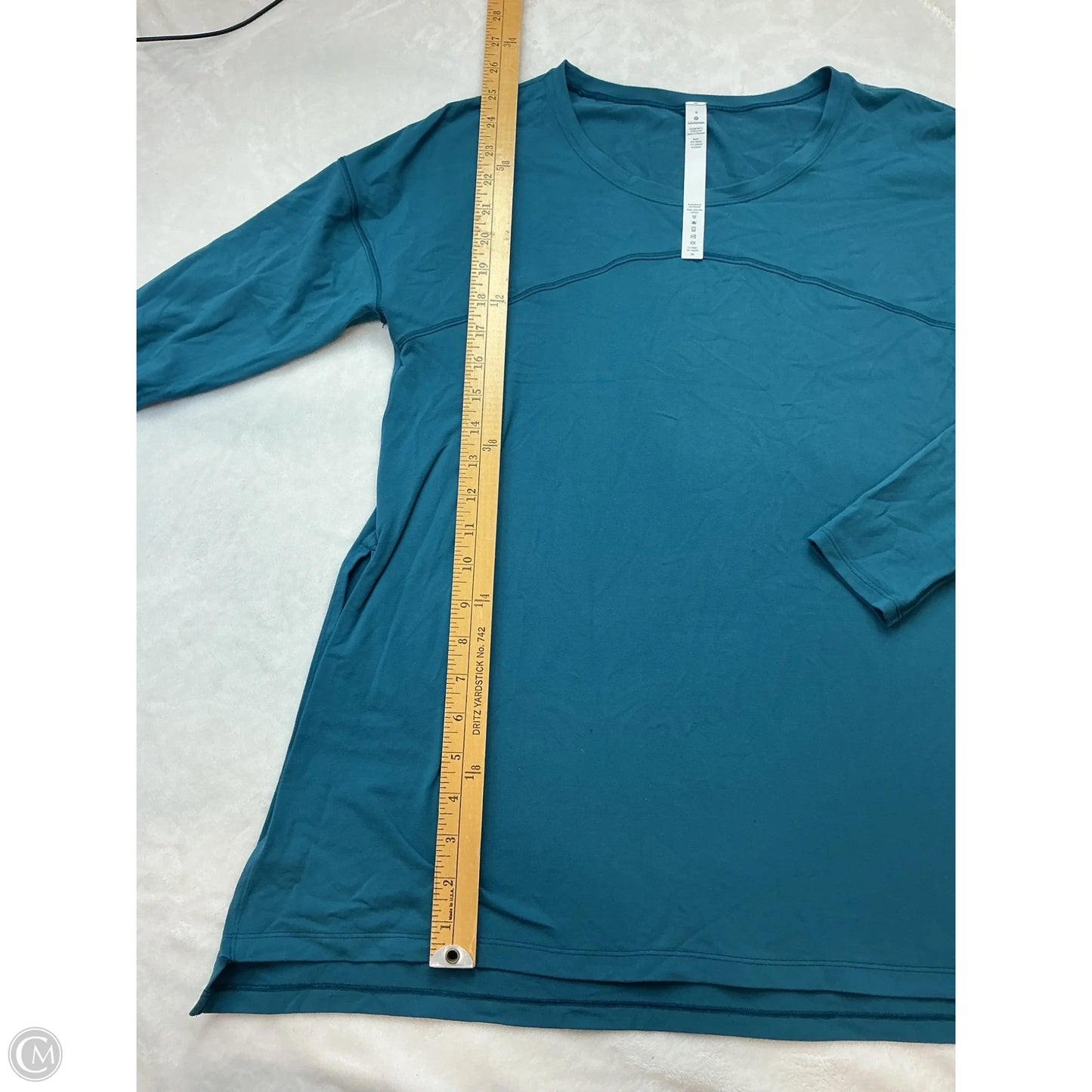 Athletic Top Long Sleeve Crewneck By Lululemon In Blue, Size: 4