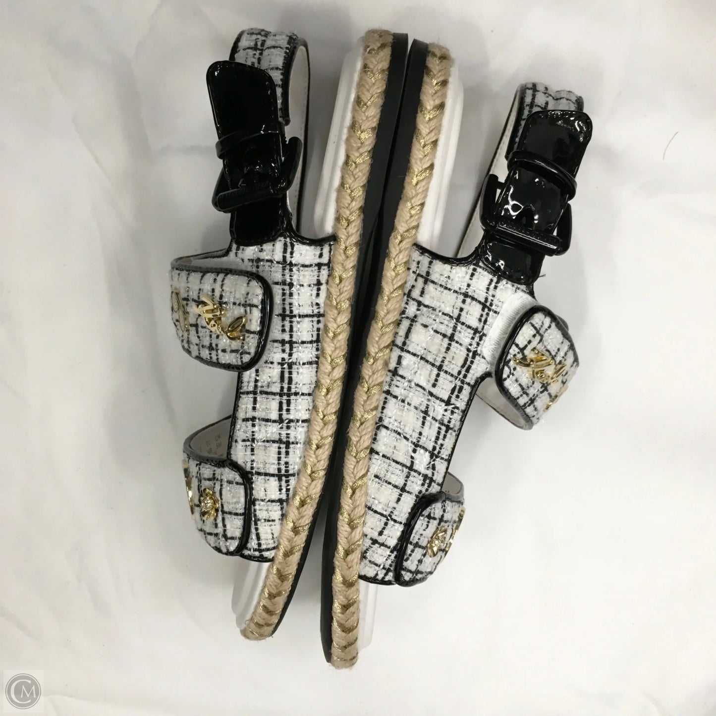 Sandals Designer By Karl Lagerfeld In White, Size: 7.5