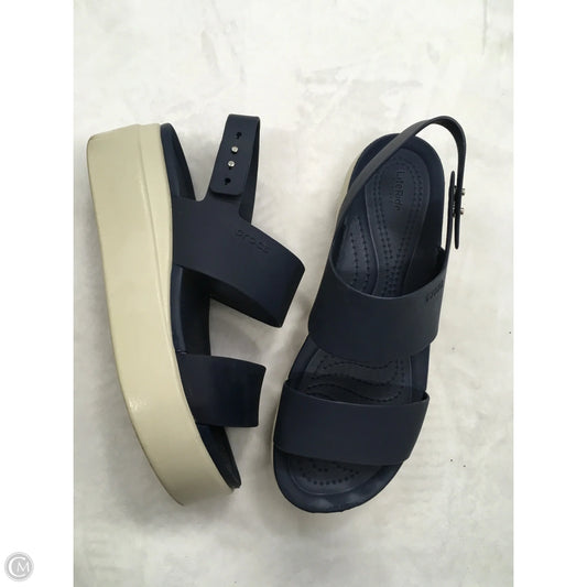 Sandals Heels Platform By Crocs In Blue, Size: 8