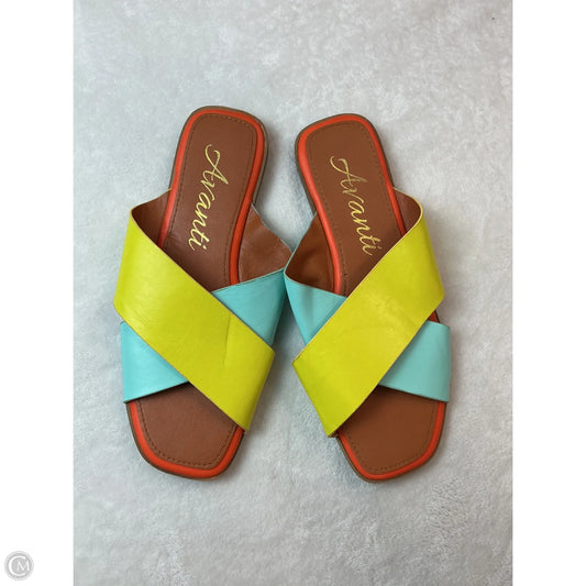 Sandals Flats By Clothes Mentor In Black & Green, Size: 8.5