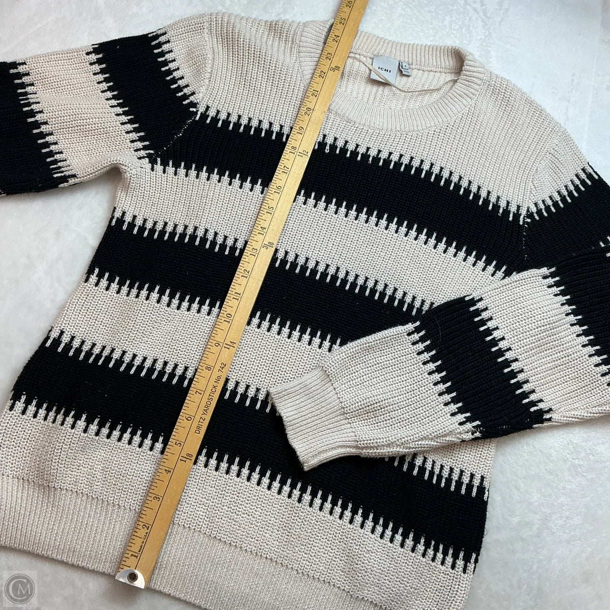 Sweater By Clothes Mentor In Striped Pattern, Size: S