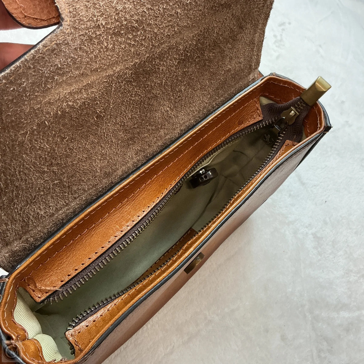 Crossbody Leather By Cmc, Size: Medium