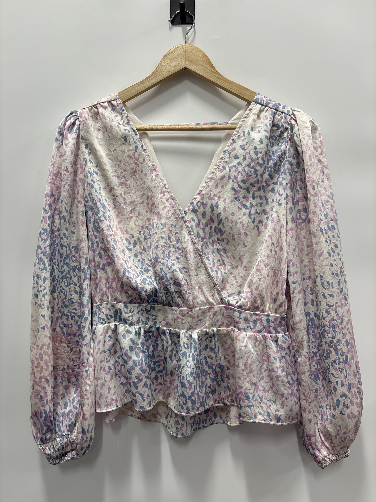 Top Long Sleeve By Express  Size: M