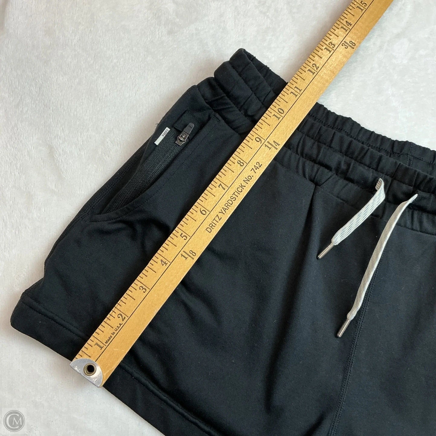Athletic Shorts By Vuori In Black, Size: S