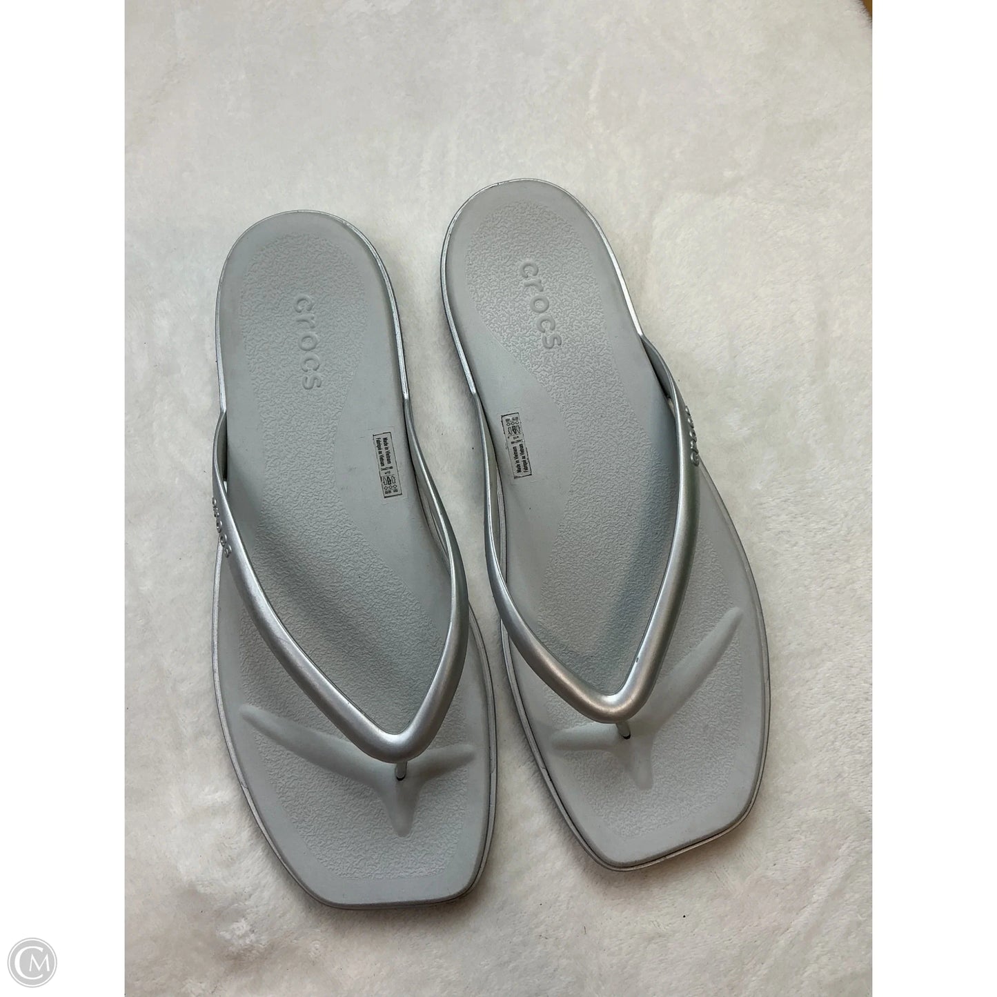 Sandals Flip Flops By Crocs In Grey, Size: 10