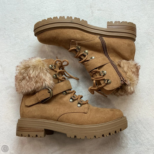 Boots Snow By Clothes Mentor In Tan, Size: 6.5