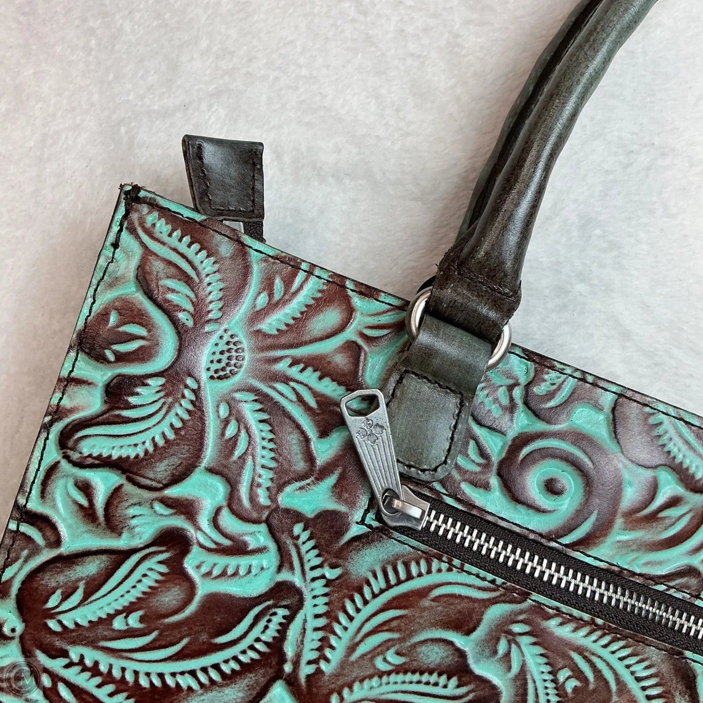 Handbag Designer By Patricia Nash, Size: Large