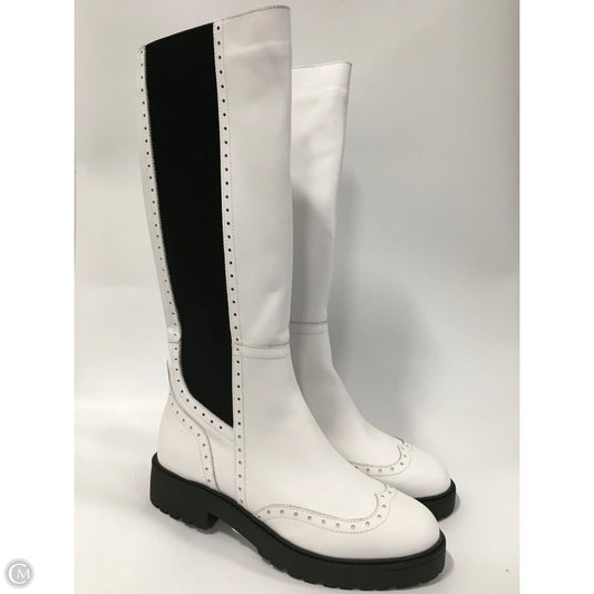 Boots Knee Flats By Clothes Mentor In Black & White, Size: 8.5