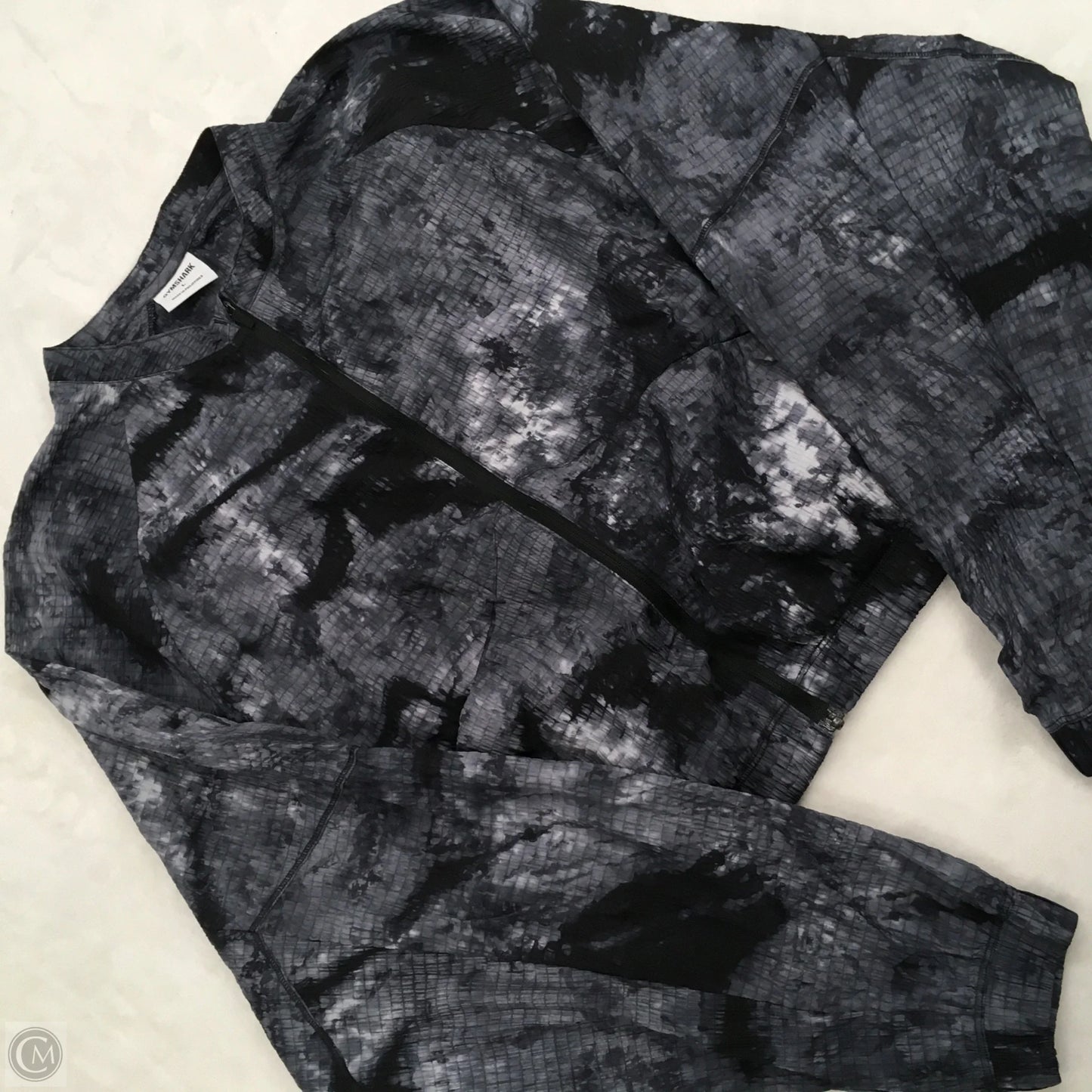 Athletic Top Long Sleeve Collar By Gym Shark In Tie Dye Print, Size: L