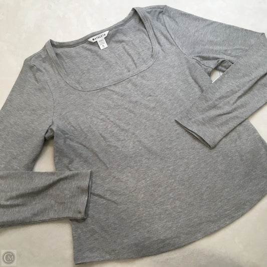 Athletic Top Long Sleeve Crewneck By Athleta In Grey, Size: Xl