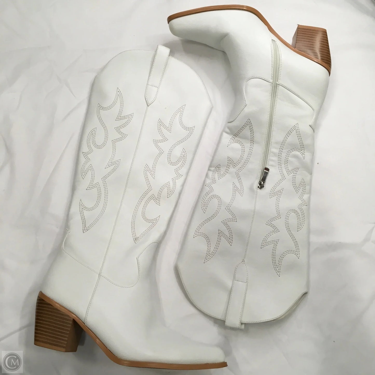 Boots Western By Clothes Mentor In White, Size: 9