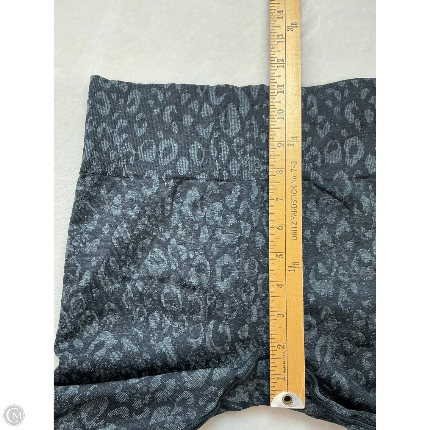 Athletic Leggings By Gym Shark In Grey, Size: M