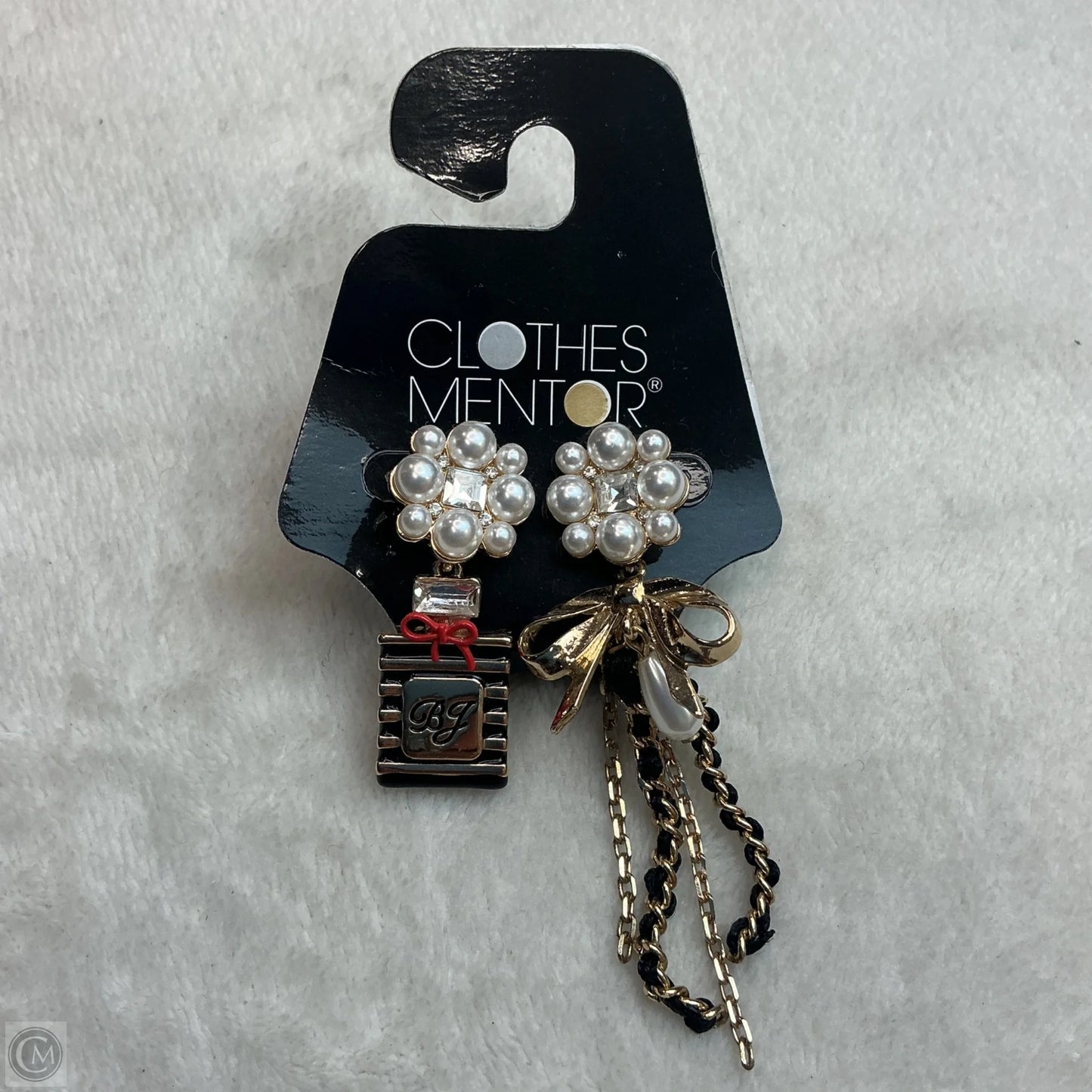 Earrings Dangle/drop By Betsey Johnson