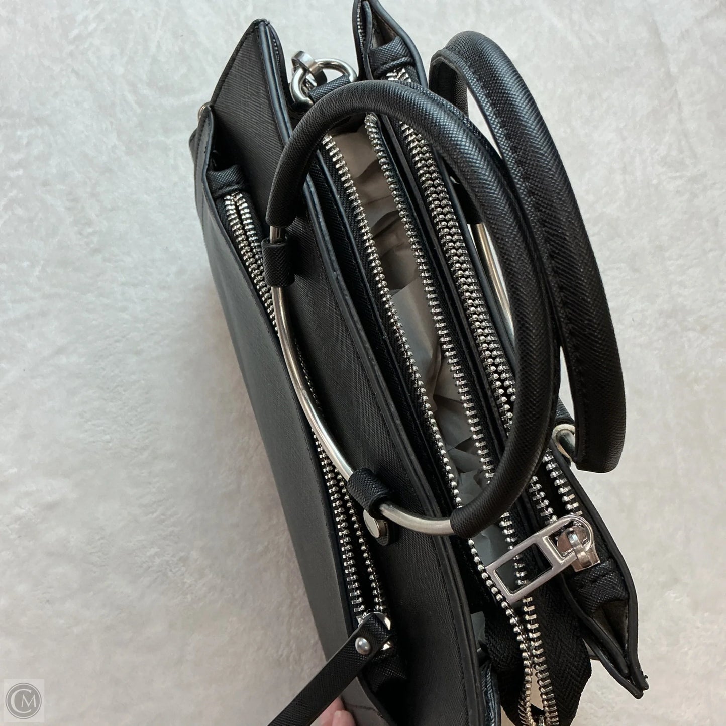 Handbag By Clothes Mentor, Size: Small