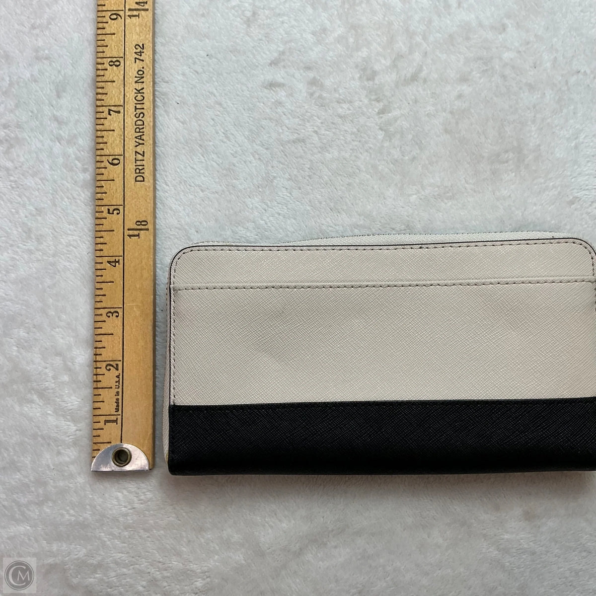 Wallet Designer By Kate Spade, Size: Medium