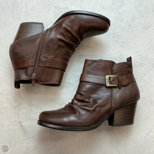Boots Ankle Heels By Bare Traps In Brown, Size: 7