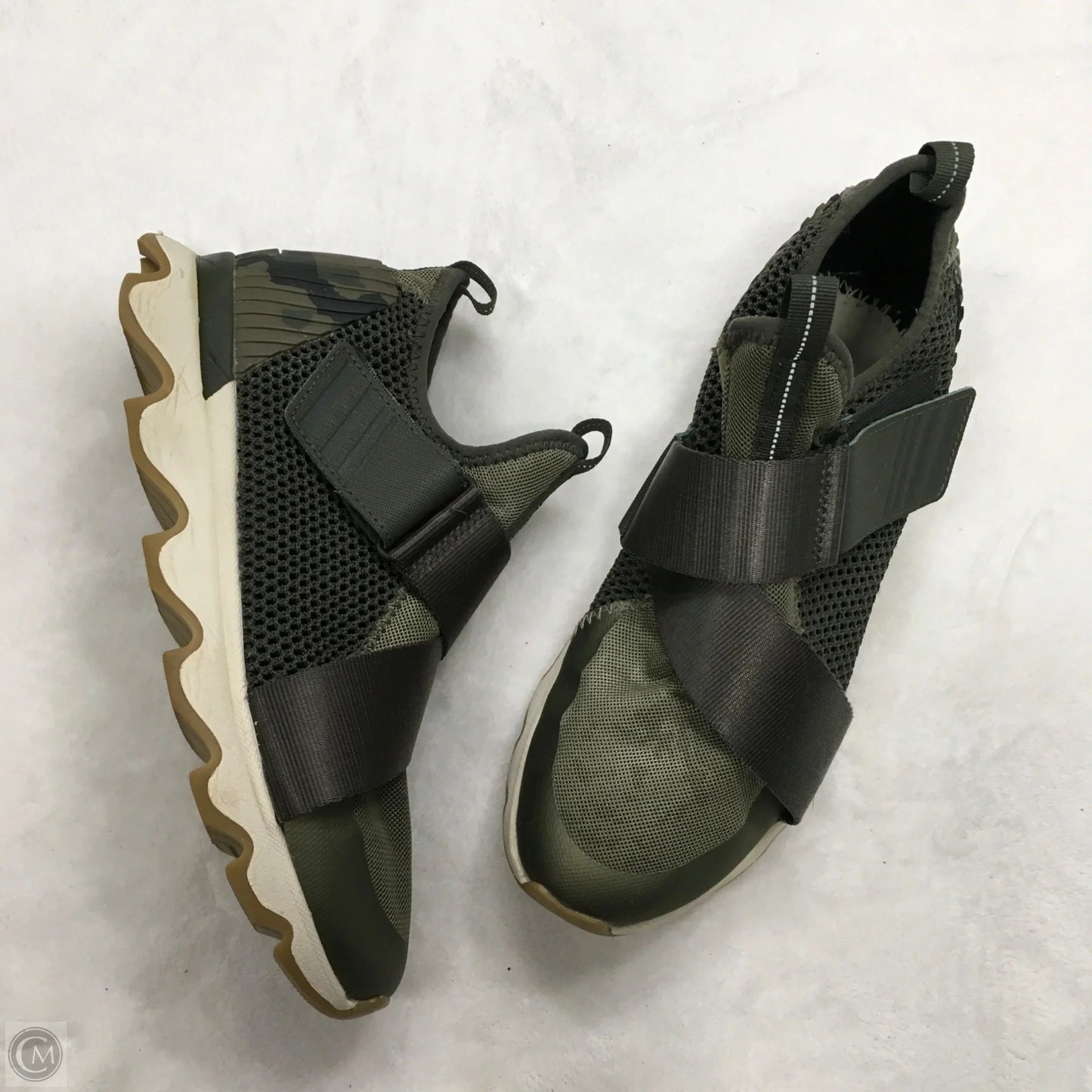 Shoes Sneakers By Sorel In Green, Size: 8.5