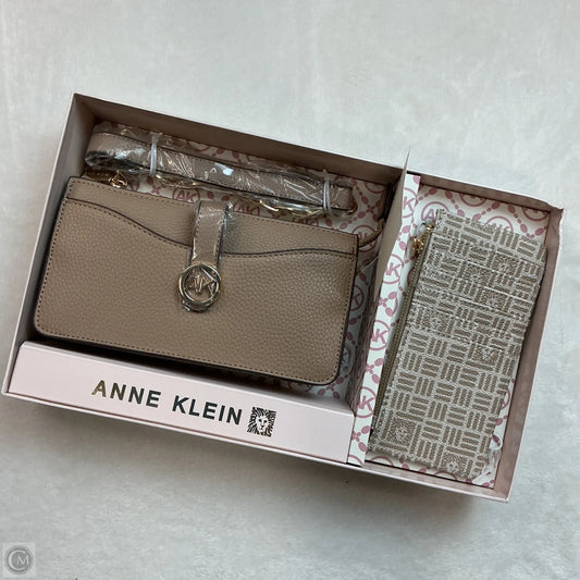 Crossbody By Anne Klein, Size: Small