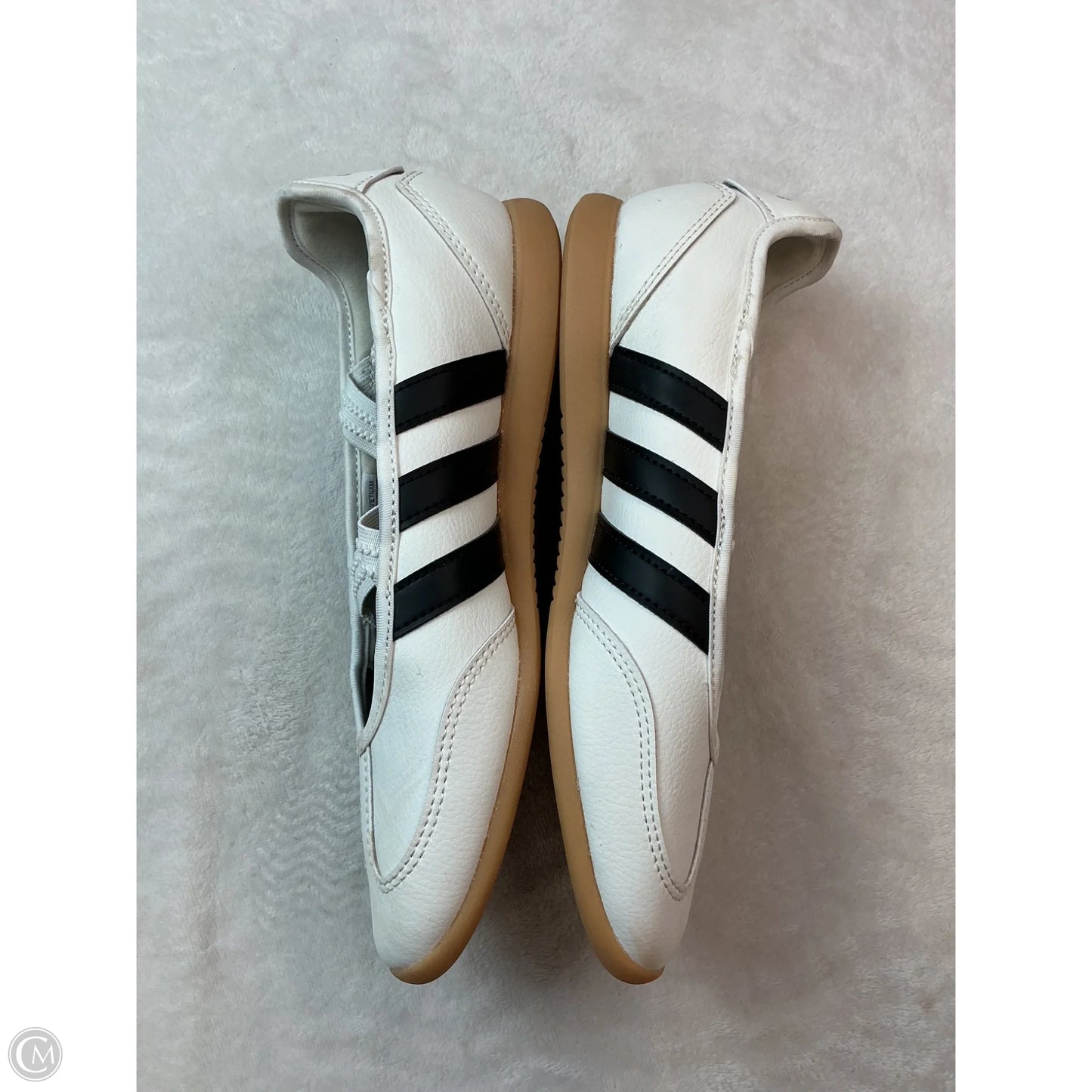 Shoes Flats By Adidas In White, Size: 6.5