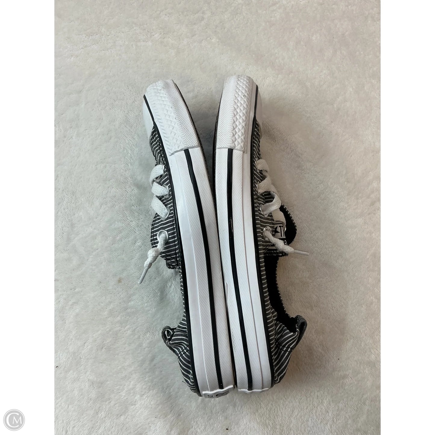 Shoes Sneakers By Converse In Striped Pattern, Size: 6.5
