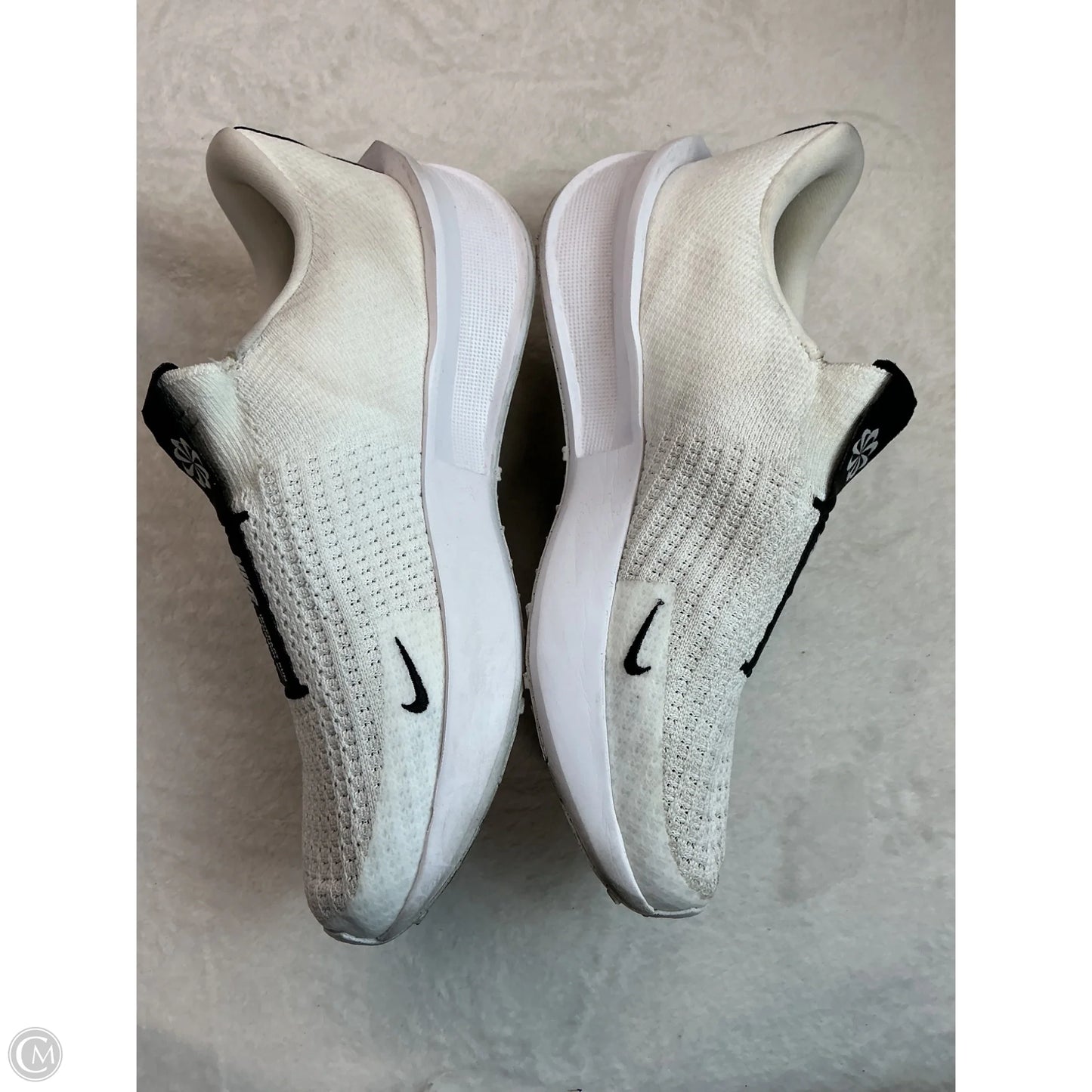 Shoes Athletic By Nike In White, Size: 10