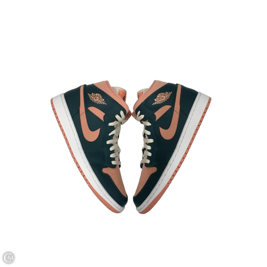 Shoes Sneakers By Nike In Green & Pink, Size: 10