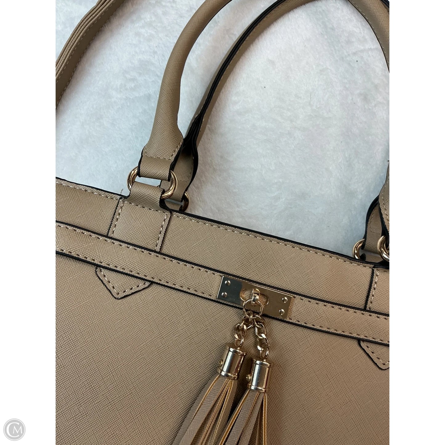 Handbag By Clothes Mentor, Size: Large